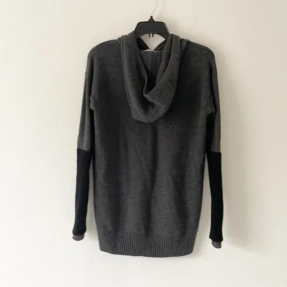 ATHLETA 100% Extra FIne Merino Wool Sweater Hoodie - Picture 4 of 12